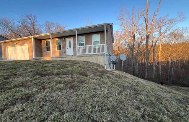 3 Bedroom 2 bath 2 car garage house Gallery 2