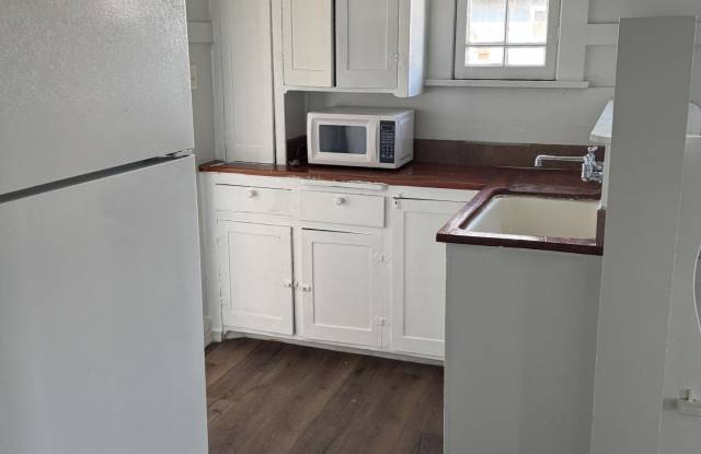 619 N Kinsley Avenue photos photos