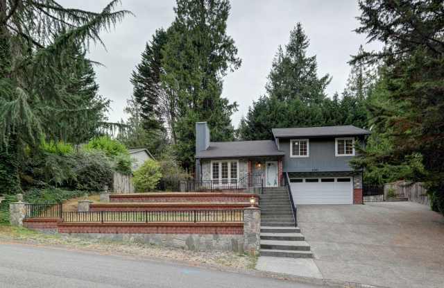 Stunning 3BR 1.75 BA Sammamish Home. Recently Remodeled, Tons of Upgrades! photos photos