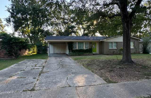 Rental Property in Bossier City - 2212 Belle Grove Drive, Bossier City, LA 71111