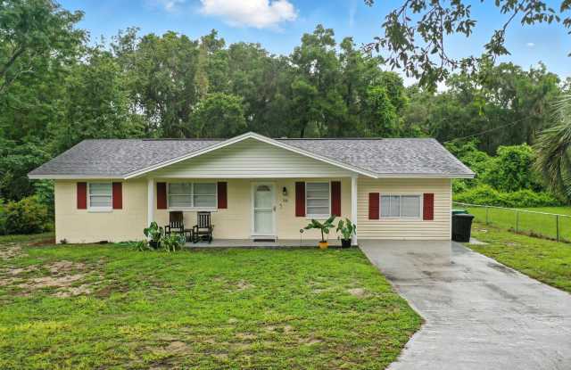 Spacious 4-Bedroom Home in Wildwood – Recently Renovated photos photos