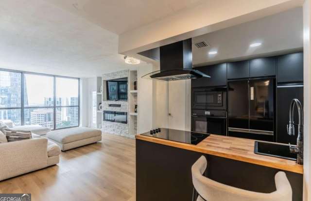 1280 W Peachtree photos photos