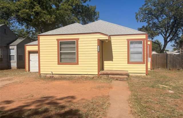 3158 S 6th - 3158 South 6th Street, Abilene, TX 79605