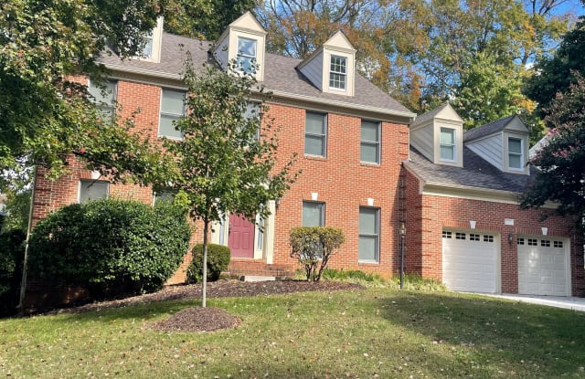9331 BRAYMORE CIRCLE - 9331 Braymore Circle, South Run, VA 22039