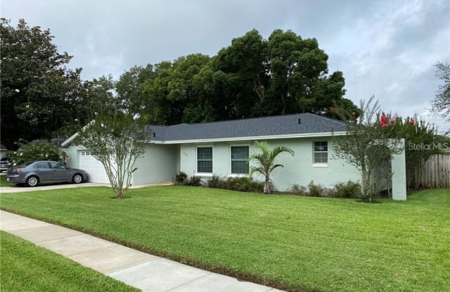 3322 LAKE ANDERSON AVENUE - 3322 Lake Anderson Avenue, Conway, FL 32812