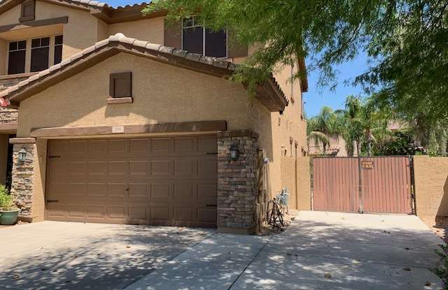 704 E Gemini Pl Gallery 2