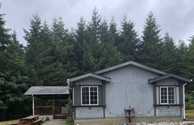 STATUS: PENDING APPLICATION- R10B | $1995 + $100 utility maintenance fee photos photos