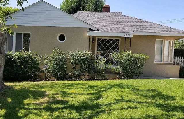 3244 Frances Avenue Avenue Gallery 2