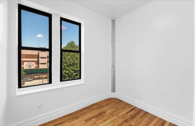 122 Norfolk Street Gallery 2