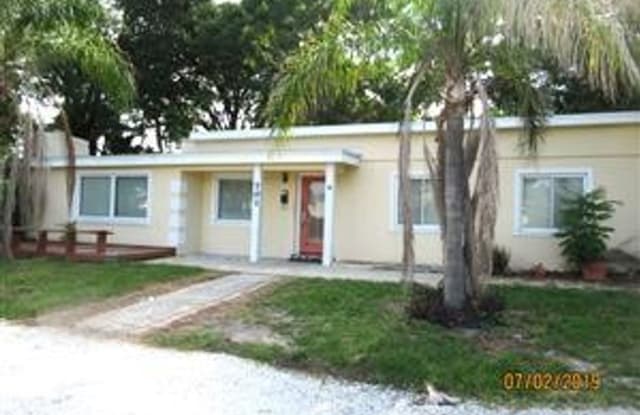 701 N  6th Street - 701 6th St N, Jacksonville Beach, FL 32250