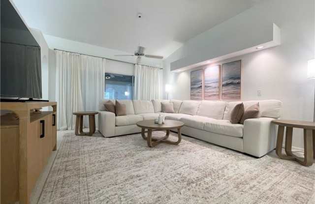 341 Emerald Bay Cir photos photos