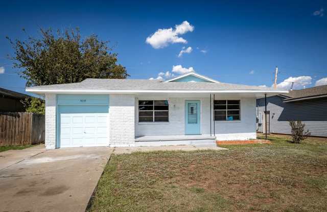 4659 Northwest Ozmun Avenue photos photos