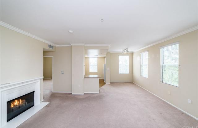 2255 Watermarke Place Gallery 2