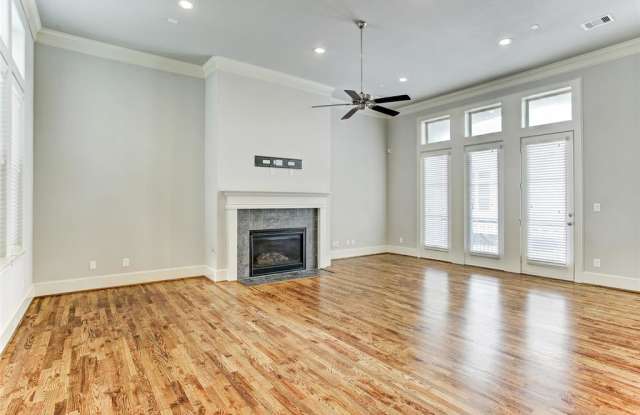 5229 Petty Street Gallery 2