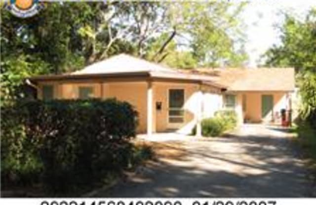 237 W Orlando St - 237 W Orlando Street, Orlando, FL 32804