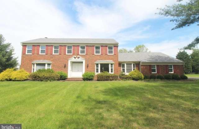 8 EVANS DRIVE photos photos