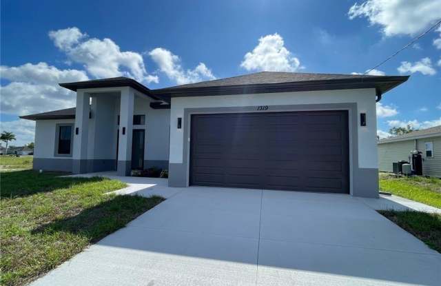 1319 NW 15th Avenue photos photos