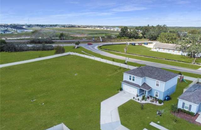 181 SILVER MAPLE Bend Gallery 3