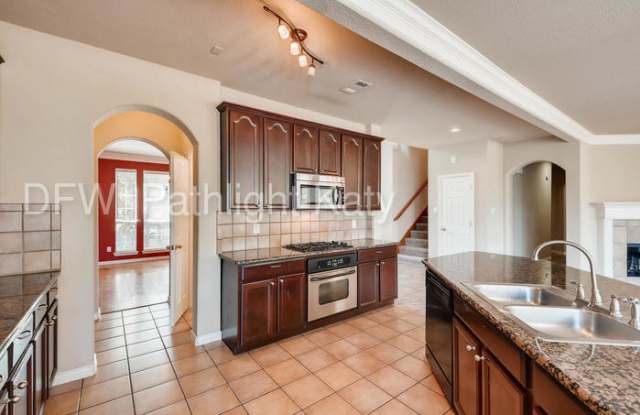 12320 Yellow Wood Drive Gallery 3