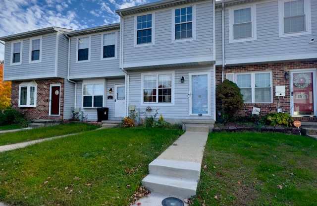 Charming 2 Bedroom/2 Bathroom Townhome in Edgewood, MD! - 927 Olive Branch Court, Edgewood, MD 21040