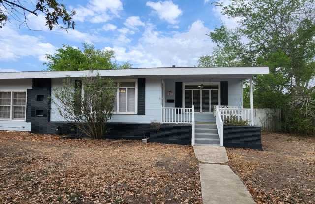 For Rent- Terrell Hills -2bed, 2 bath Home photos photos