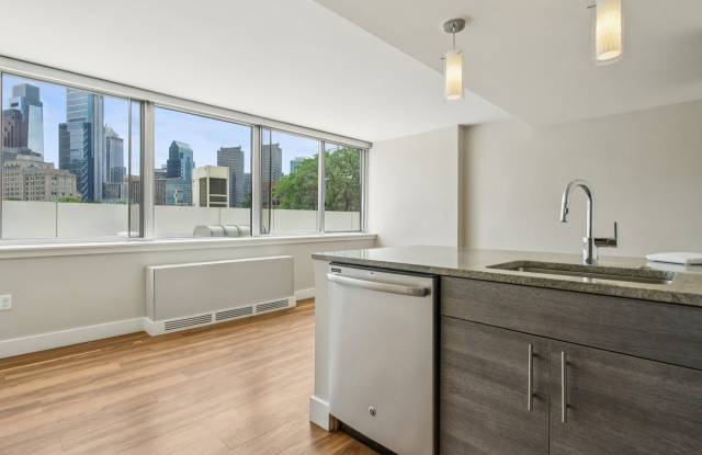 Park Towne Place Apartment Homes Gallery 4