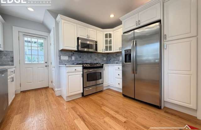 132 Arlington St. - 132 Arlington Street, Boston, MA 02135