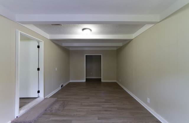 3 bed 1.5 bath. Eastside Indy. Forest Manor Neighborhood Gallery 4