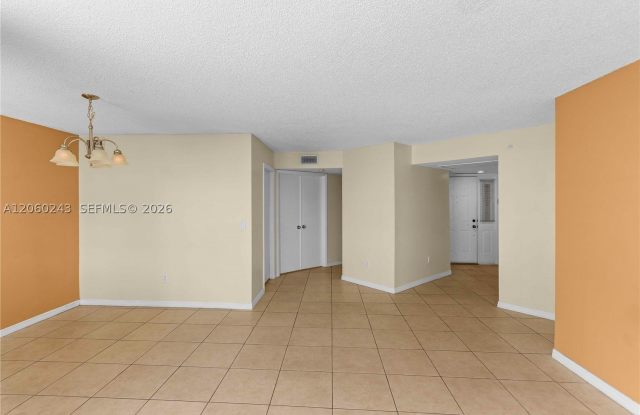 2619 SE 21st Ct Gallery 4