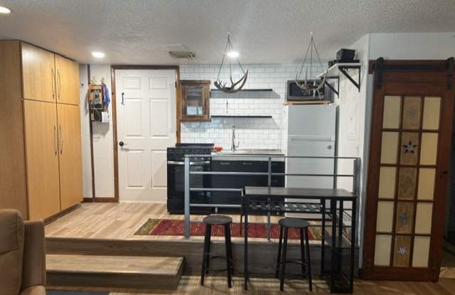 2146 Bookcliff Avenue photos photos