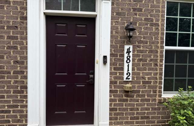 4812 CREST VIEW Drive Gallery 2