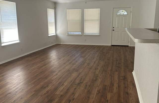 5601 Timber Star Gallery 3