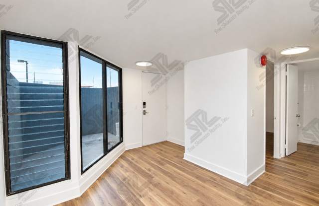 Newly Renovated | 2 Parking Stalls | Pet Friendly Gallery 4