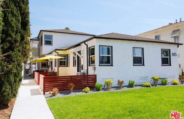 815 W Glenoaks Blvd photos photos