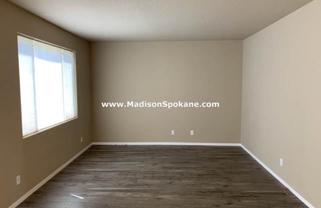 20130 E Deschutes Ave Gallery 3