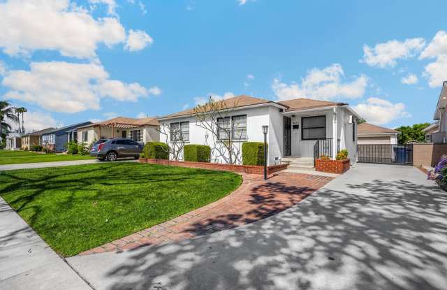 Adorable 2 Bed / 1 Bath Home In Pico Rivera near Birney Tech Academy photos photos