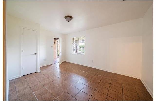 1422 CARROLLTON Avenue Gallery 3