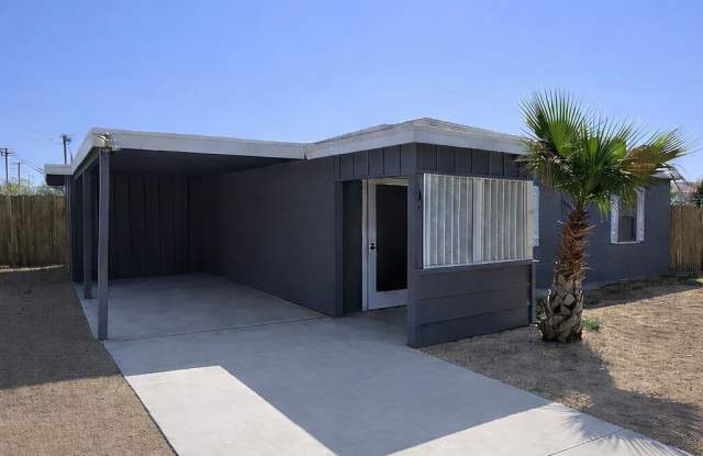 325 W Elder photos photos