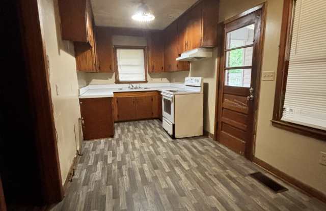 9 Waverly Dr Gallery 2