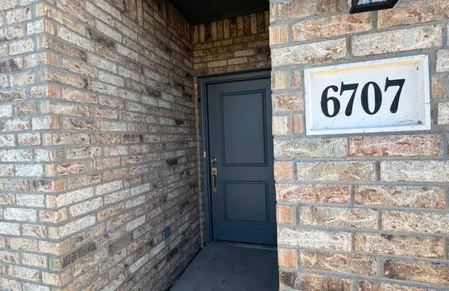 Located in Glendale!!!4bedrooms 2bathrooms 2 car garage NEW Build 2025 photos photos Located in Glendale!!!4bedrooms 2bathrooms 2 car garage NEW Build 2025 photos photos