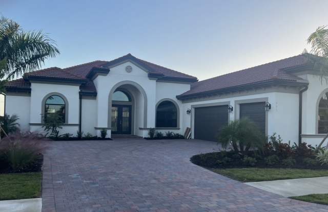 597 Maraviya Blvd photos photos