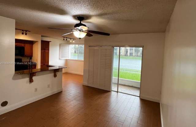 2620 S University Dr photos photos