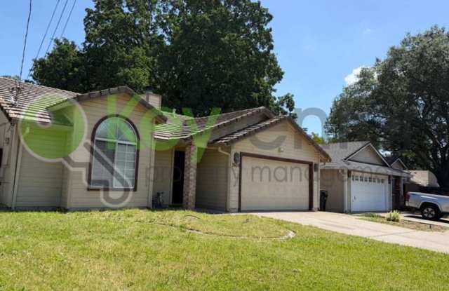 2624 Walnut Ave photos photos