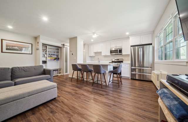 1000 Knapps Highway photos photos