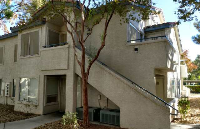 2 Bedroom 2 Bathroom in Canyon Willows photos photos