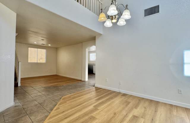 7425 South Mojave Canyon Street Gallery 3