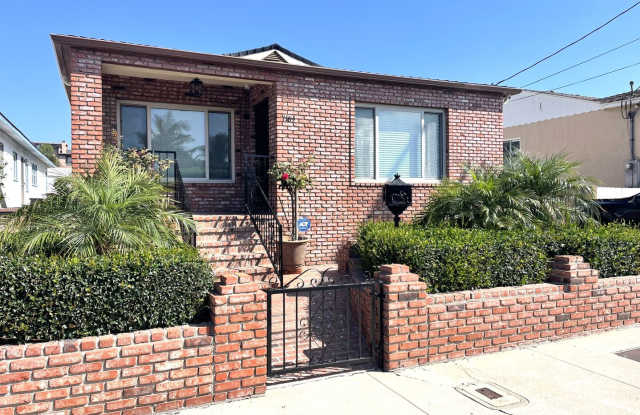 Charming 3-Bedroom Home with Modern Upgrades Near Palos Verdes Peninsula - 1184 West 25th Street, Los Angeles, CA 90731