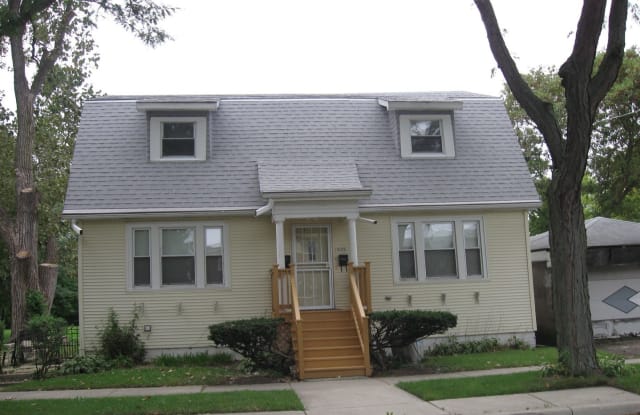 2121 Foster Street - 2121 Foster Street, Evanston, IL 60201