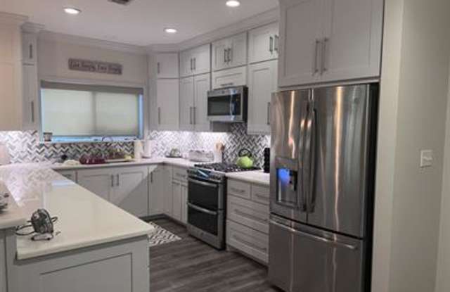 518 Amity Road - 1Unit B-2 Gallery 4