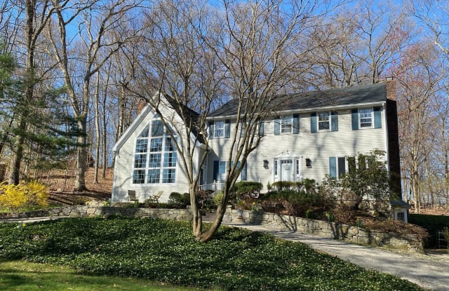 91 RAYMOND Street - 91 Raymond Street, Darien, CT 06820